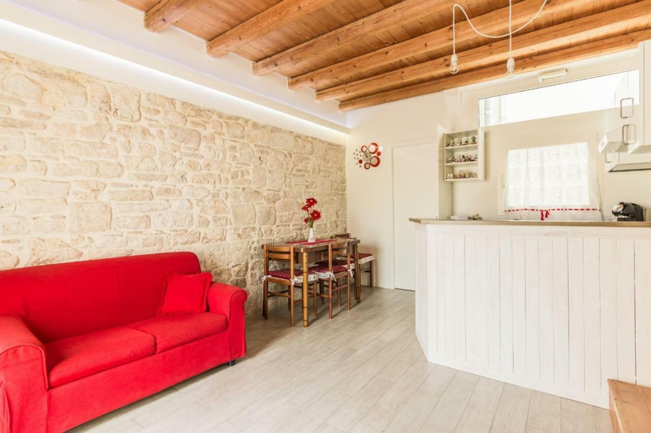 מולפטה Sant'Andrea Apartment מראה חיצוני תמונה