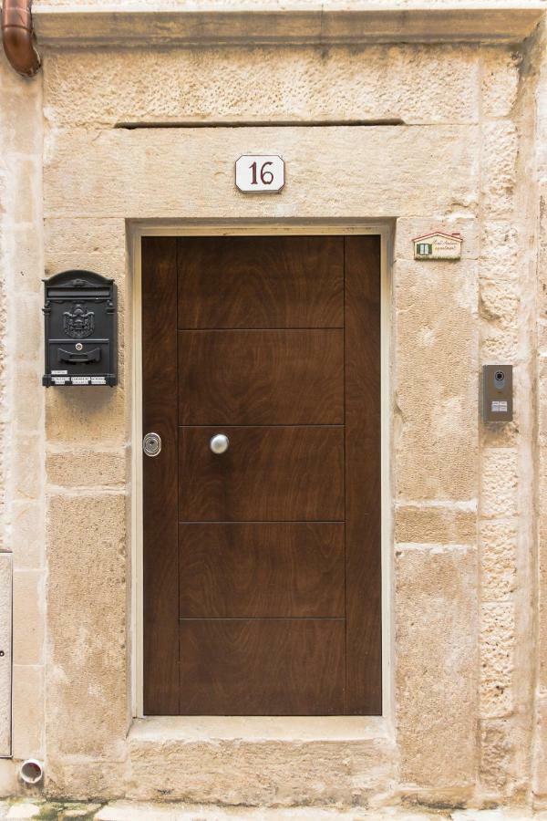 מולפטה Sant'Andrea Apartment מראה חיצוני תמונה